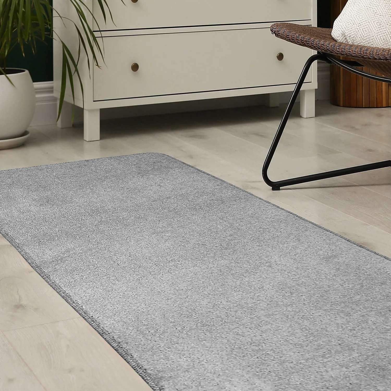 High Grade Runner - Light Grey - 60x200cm 3 High Grade Runner - Light Grey - 60x200cm - Image 3