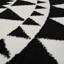 Daytona Atec Rug - Black - 133cm -Homebase Furniture Store 14016022 1885006085716739