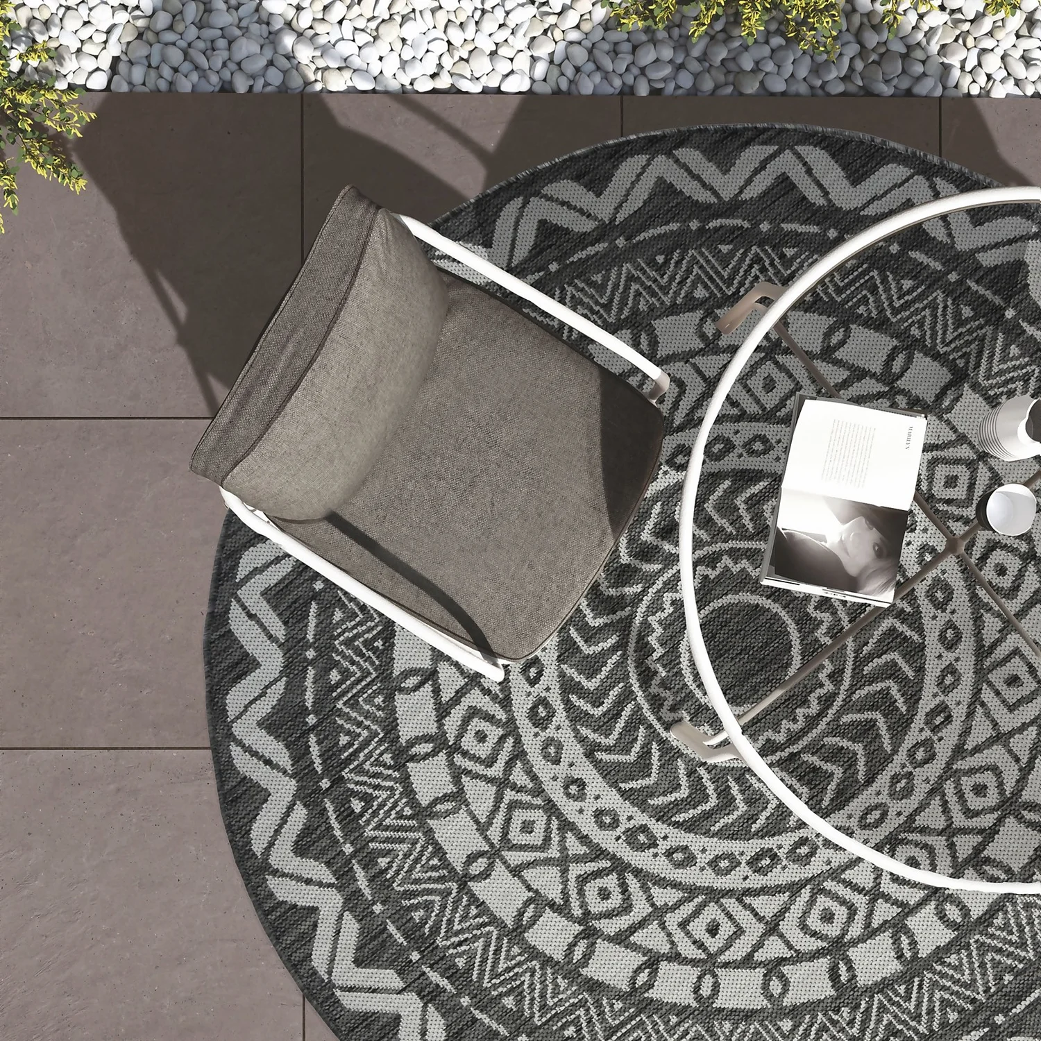 County Circle Indoor/Outdoor Rug - Grey - 133cm 3 County Circle Indoor/Outdoor Rug - Grey - 133cm - Image 3