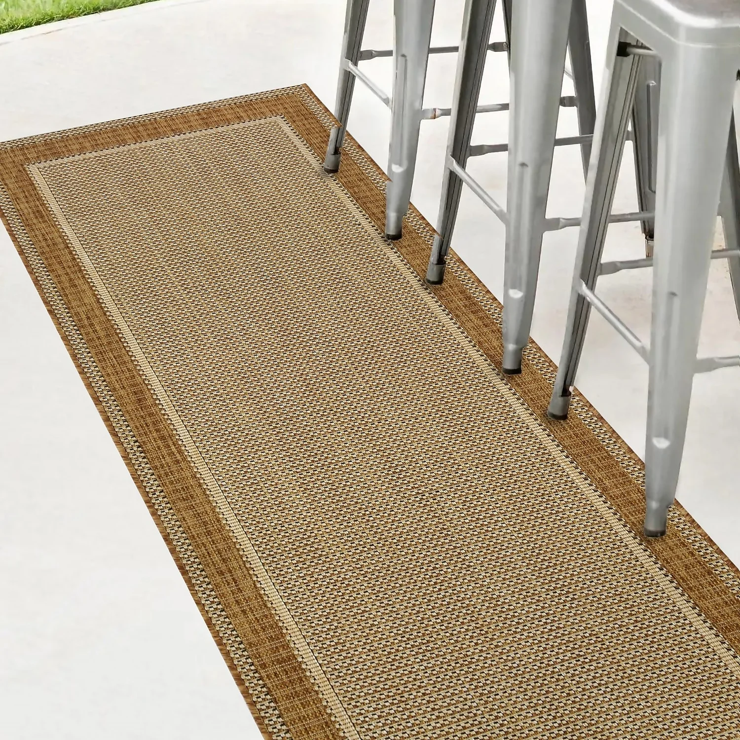 Denver Border Indoor/Outdoor Rug - Latte - 80x200cm 3 Denver Border Indoor/Outdoor Rug - Latte - 80x200cm - Image 3