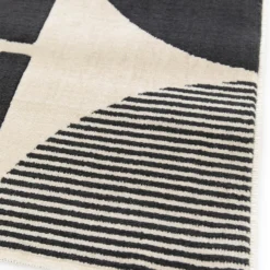 Geometric Rug - Monochrome - 160x230cm -Homebase Furniture Store 14758909 1305053510818306
